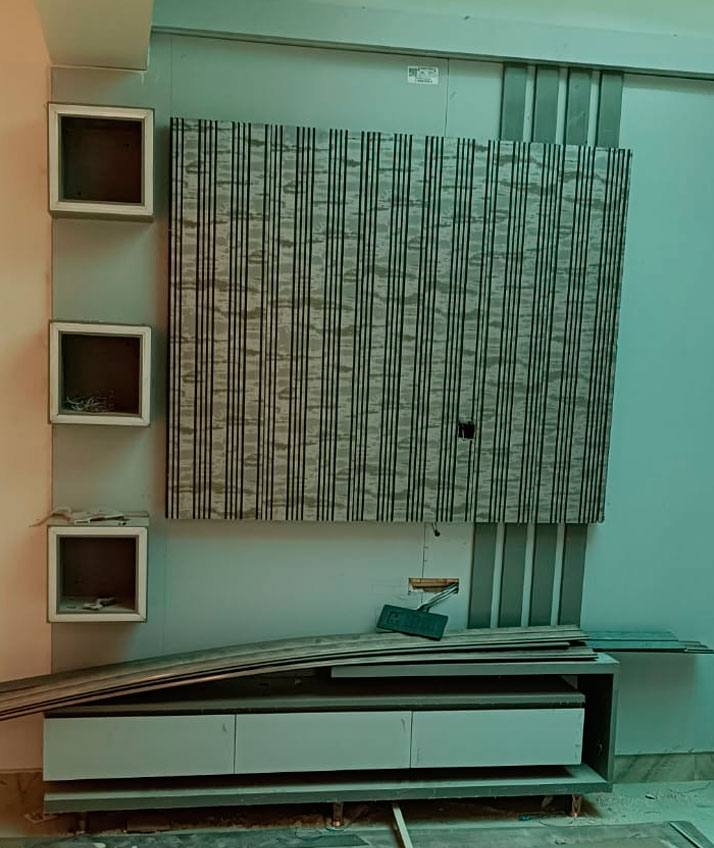 SN Furniture Carpenter